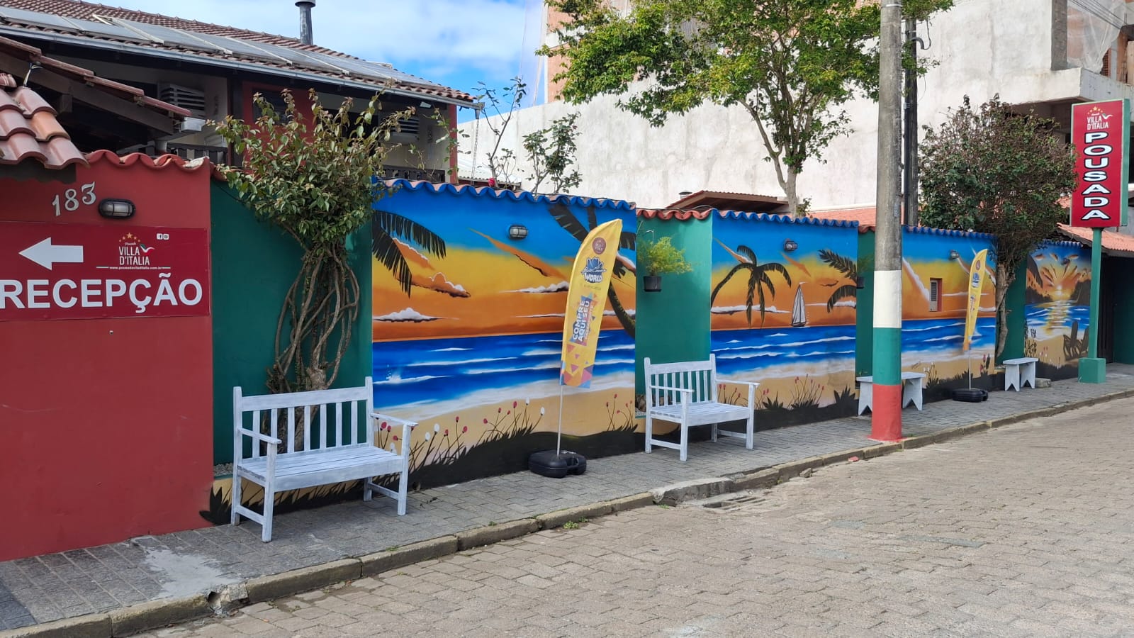 Fachada da Pousada