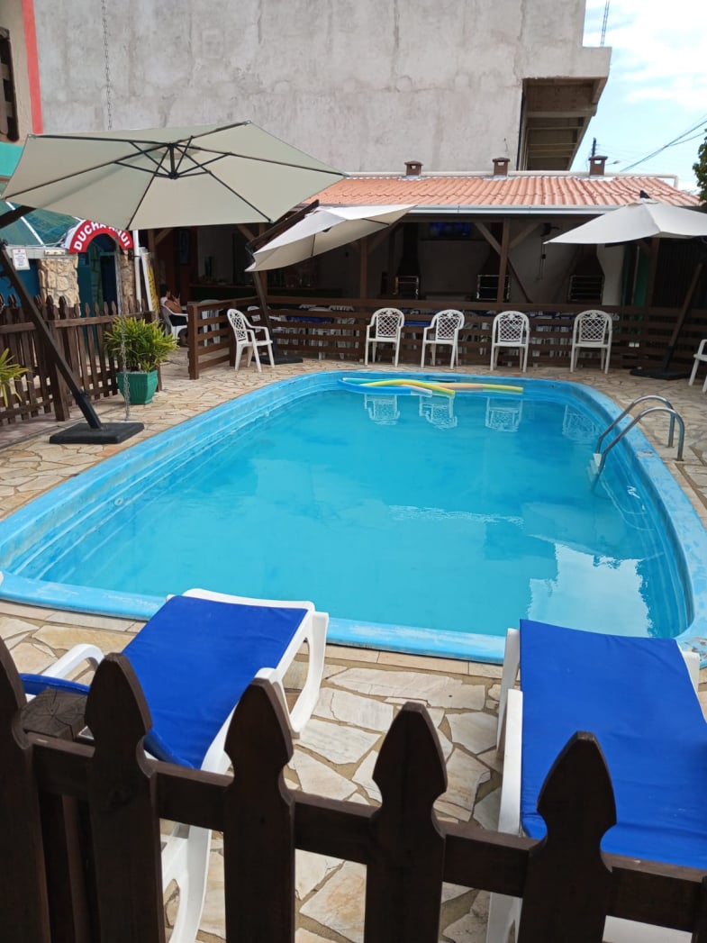 Piscina Externa na Pousada Vila D'Italia