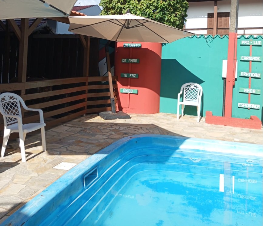 Piscina Externa na Pousada Vila D'Italia